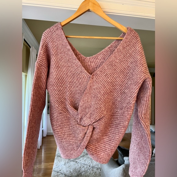 Angel of the North Sweater - Picture 2 of 4